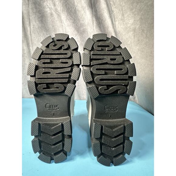 Circus by Sam Edelman Womens Darielle White Ankle Boots 7 Medium New box damaged - Picture 7 of 8